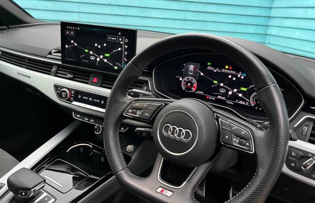2019 Audi A4 2.0 TDI 40 S line S Tronic quattro Euro 6 (s/s) 4dr